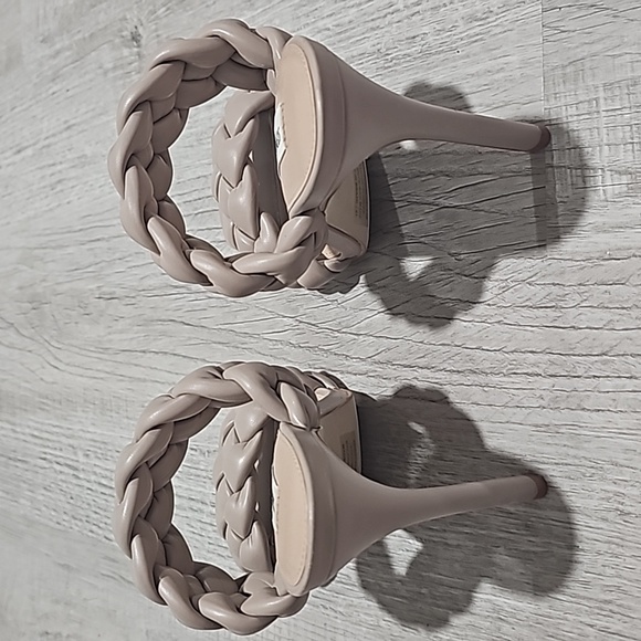 Steve Madden Braided Sandals - Picture 2 of 4